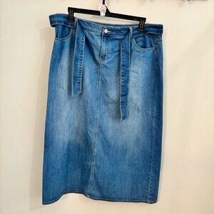 Women's Blue Denim Skirt